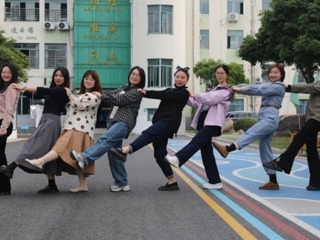 同心筑梦启新程，家校携手育未来