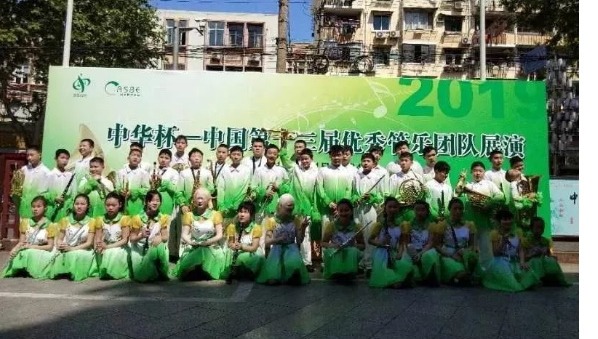 【凌霄新闻台】一份特别的礼物，云端之音寄温暖