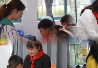 【凌霄新闻台】学习二十大 争做好队员