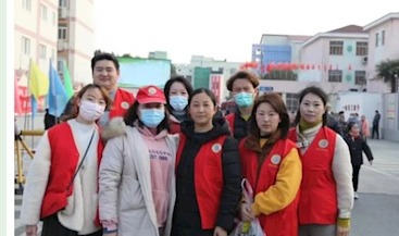 【凌霄新闻台】护学路上爱的拓展迈大步 团队建设新人辈出谱新章