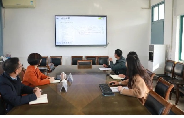 【凌霄新闻台】打造别样课间  守护舌尖安全