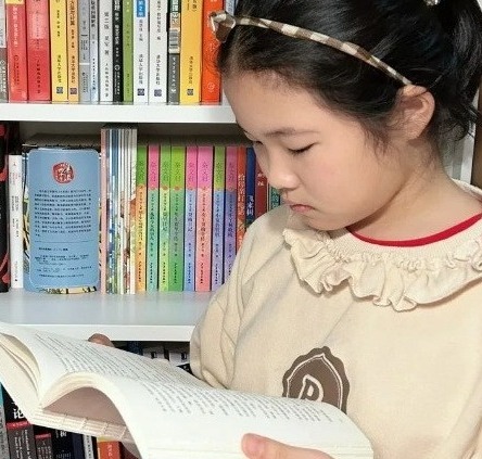 【凌霄新闻台】肩鸿任钜踏行 功不唐捐玉汝成——宝带实验小学陶雪菡同学荣获苏州市第十八届“阳光少年”称号