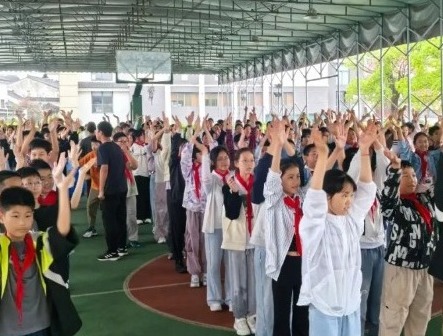 【凌霄新闻台】夏趣，采一缕时光镌刻成长——记宝带实验小学六年级综合实践活动