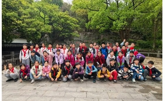 【凌霄新闻台】春日研学润童心，实践笃行促成长——宝带实验小学四年级开展综合实践活动