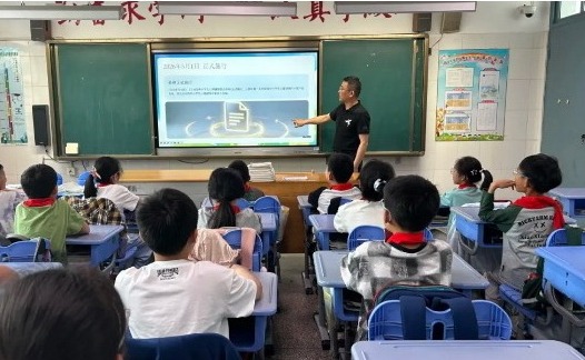 【凌霄新闻台】以法为盾，润心护航——宝带实验小学开展苏州市第八届青少年法治宣传教育周系列活动
