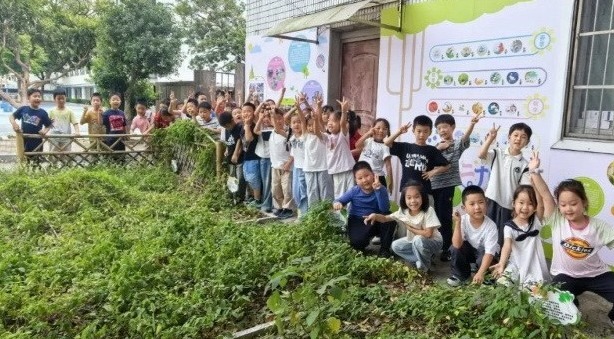 【凌霄新闻台】童眼看校园，童心绘未来 ——宝带实验小学一年级“情系宝带”德育实践活动